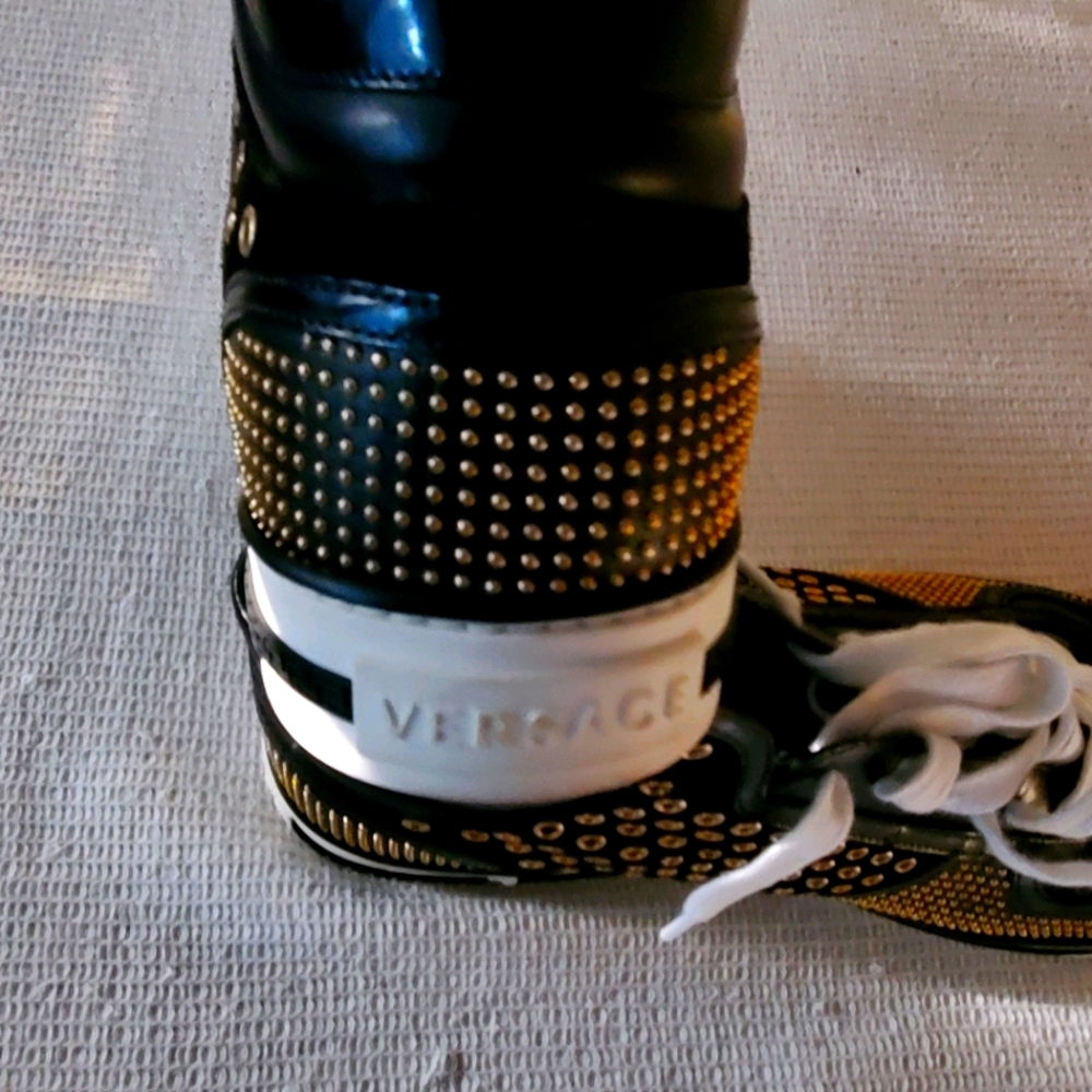 Vintage (Rare and AUTHENTIC) Versace sneakers